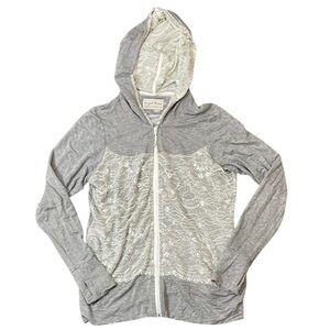 Evys tree gray lace modal stretch zip up hoodie Women’s Size 1x EUC